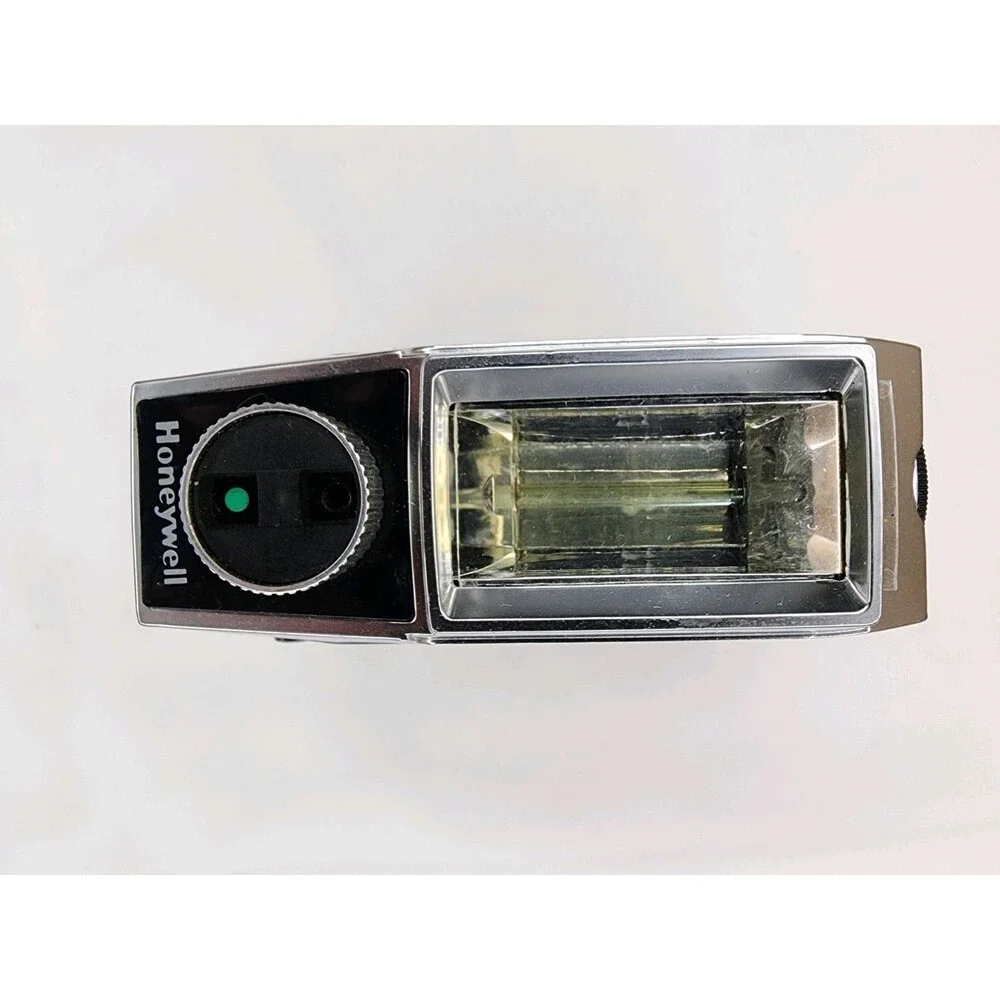 Vintage Vivitar 152 Shoe Mount Flash